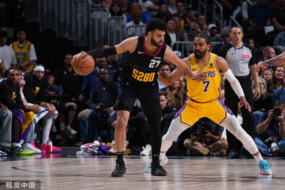 防守反击 防守反击