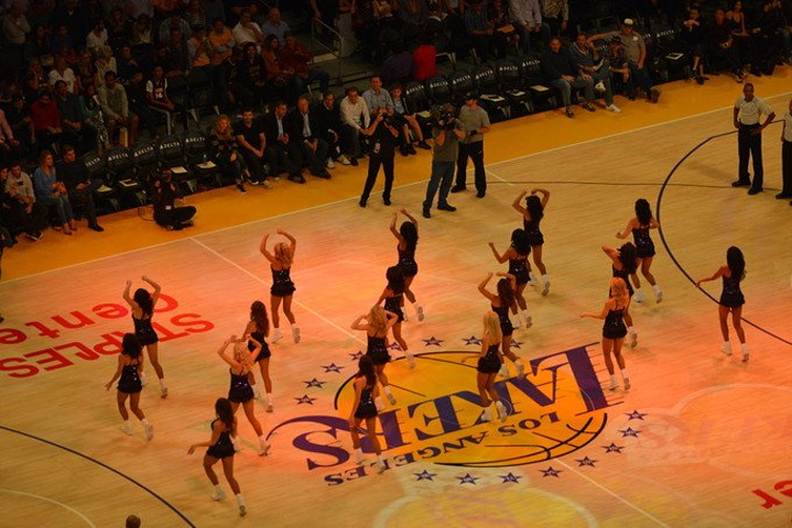 裁判判给了 裁判判给了